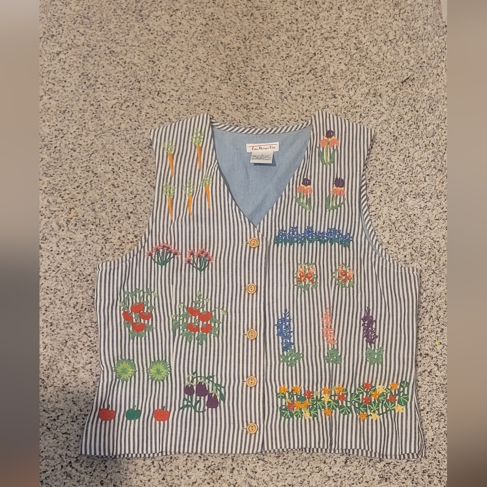 Vintage Cottagecore Talbots Garden Vegetable Design Vest